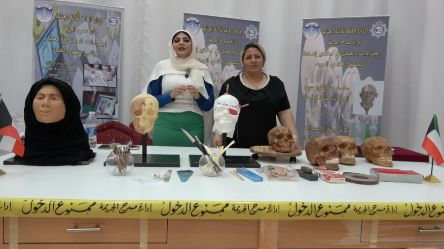 كلمة المعلمة بشاير اليافعي بمعرض علم الأحياء وعلاقته بعلم الجريمة بثانوية صباح السالم بنات