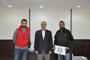 مركز التدريب يختتم دورتين تدريبيتين