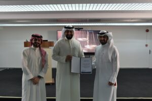 محاضرة بعنوان ” الموظف العام بين الواقع والقانون ” ضمن فعاليات الشهر الثقافي